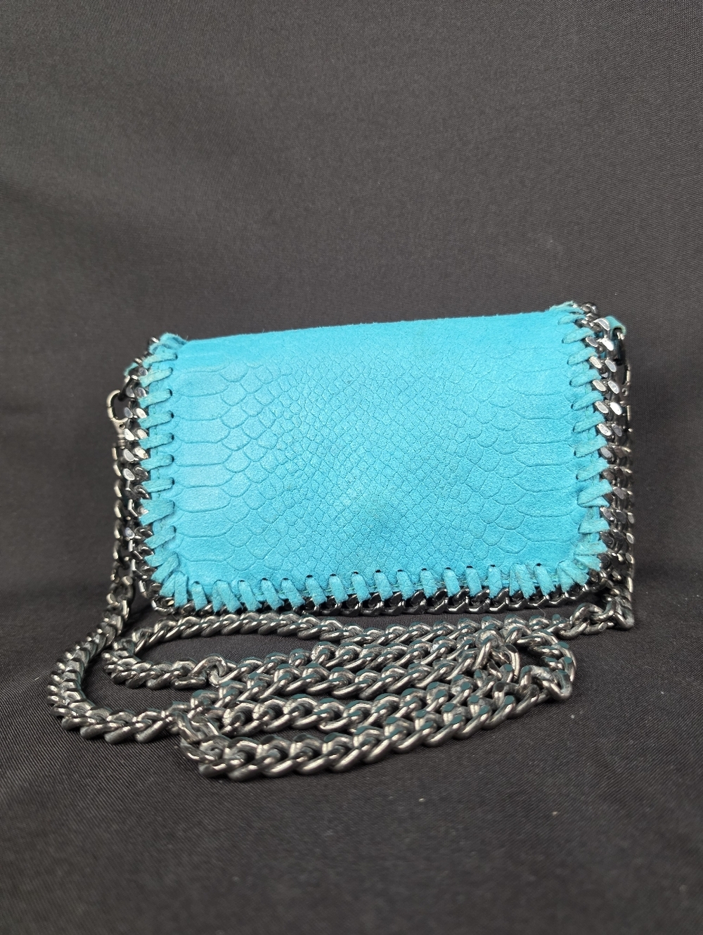 ​Made in Italy Genuine Leather Turquoise Snake Embossed Chain Edge Crossbody Bag